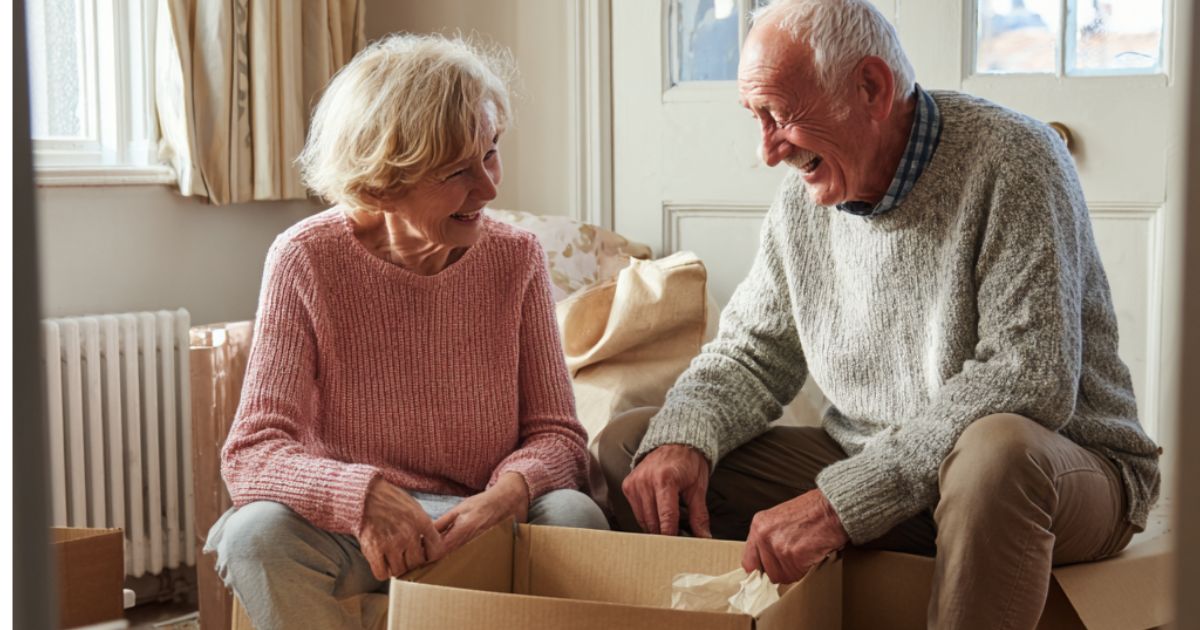8 Downsizing Tips for Seniors