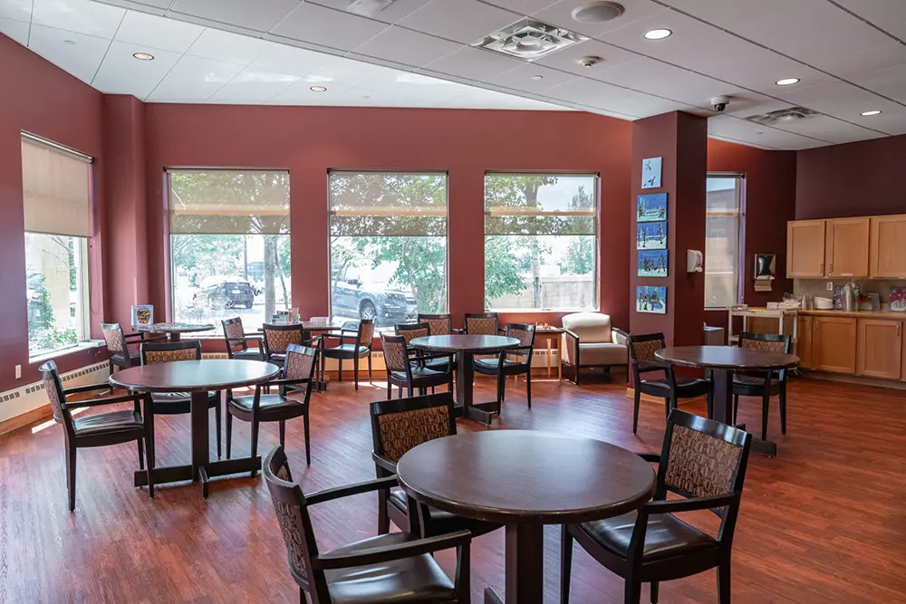 NEW Gallery 6 Bentson Family Assisted Living Bentson Family AL Dining Room